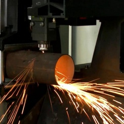 Lasersko navarivanje